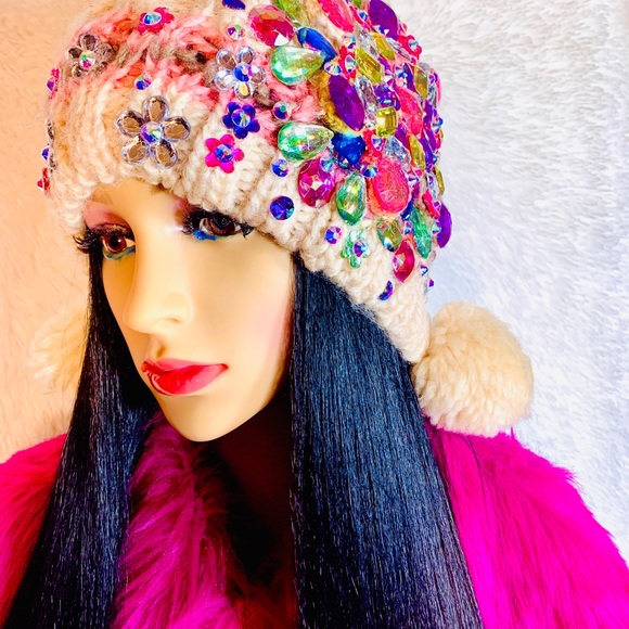 Knit Hat - Picture 4 of 8